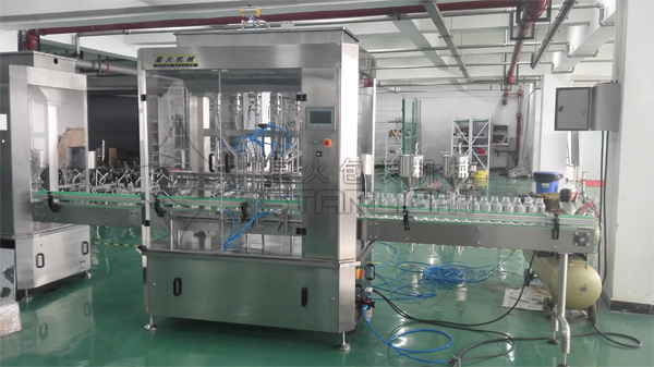 玻璃水灌装生产线-全自动瓶装液体灌装生产线
