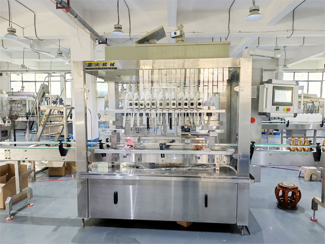 12头化工液体自动灌装机