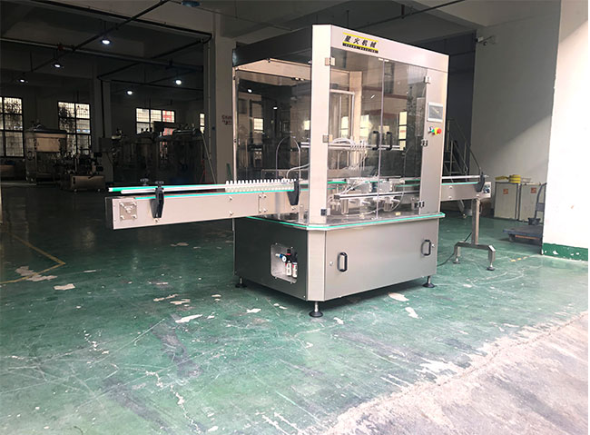 星火小型灌装机设备展示