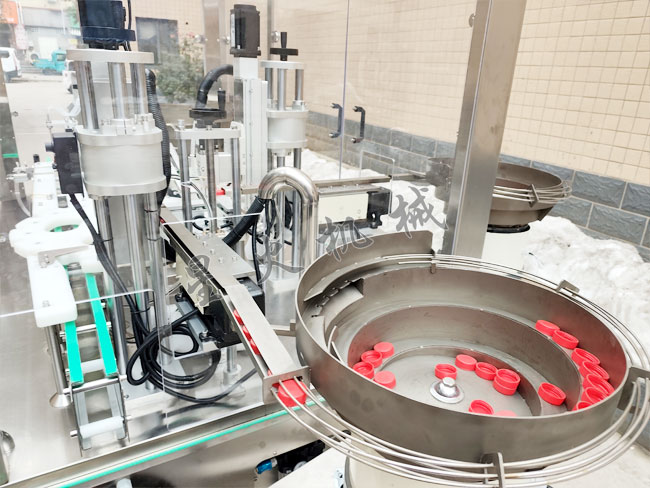 四川鼻腔喷剂灌装旋盖机细节实拍